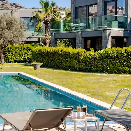 Luxury 4br Yalikavak With Private Pool Garden * Bodrum